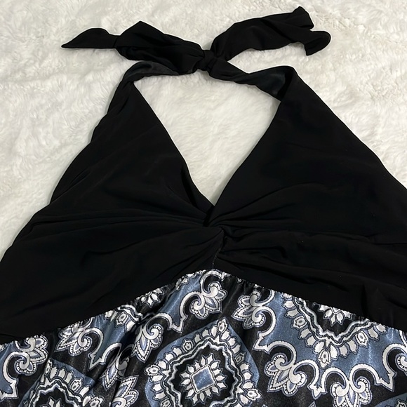 Torrid halter style scarf print dress - Picture 2 of 7